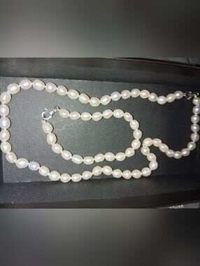 Baroque Freshwater (Rice) Pearl Necklace & Bracelet Set.